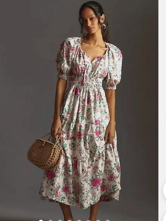 Anthropologie Dresses & Skirts - Anthropologie Floral Maxi Dress in Cream and Pink